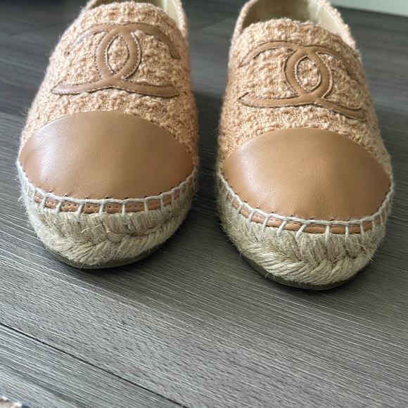 Chanel Tweed Espadrilles - Picture 5 of 11